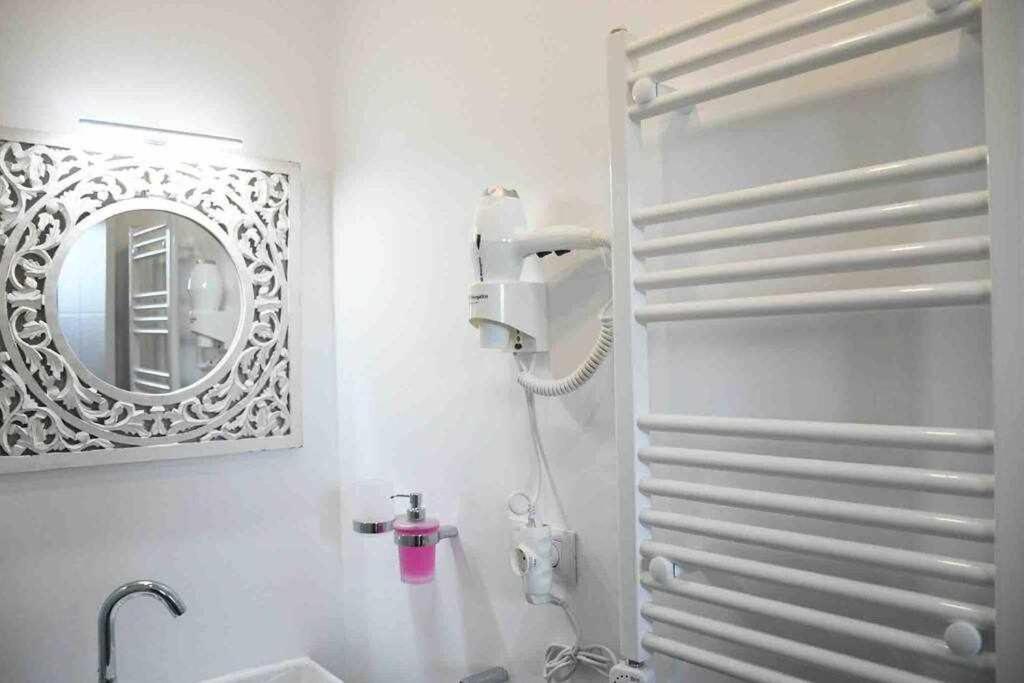 X C Apartamentos Morales & Arnal Ρόντα Εξωτερικό φωτογραφία