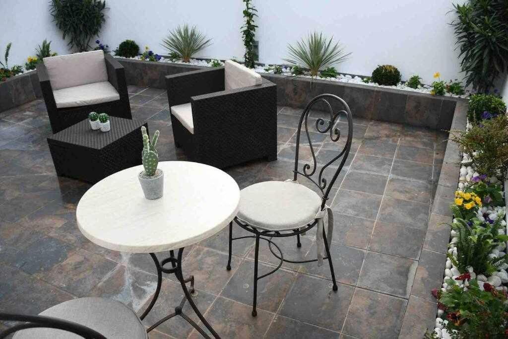 X C Apartamentos Morales & Arnal Ρόντα Εξωτερικό φωτογραφία